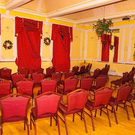 איסטבורן Albany Lions Hotel מראה חיצוני תמונה