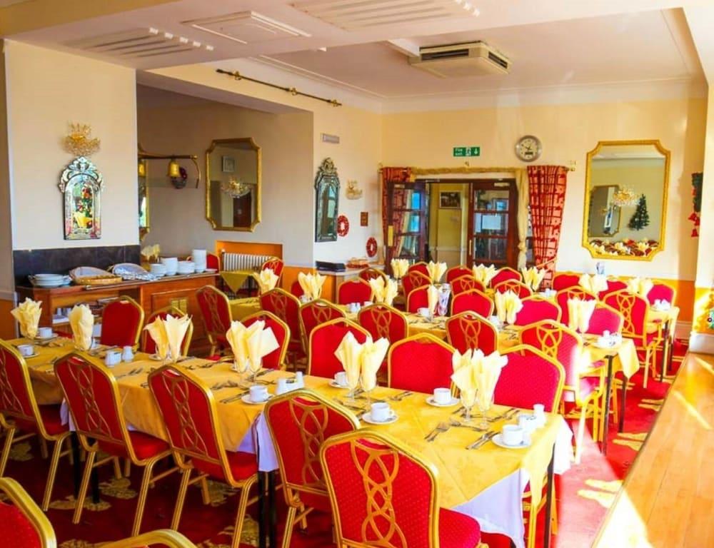 איסטבורן Albany Lions Hotel מראה חיצוני תמונה