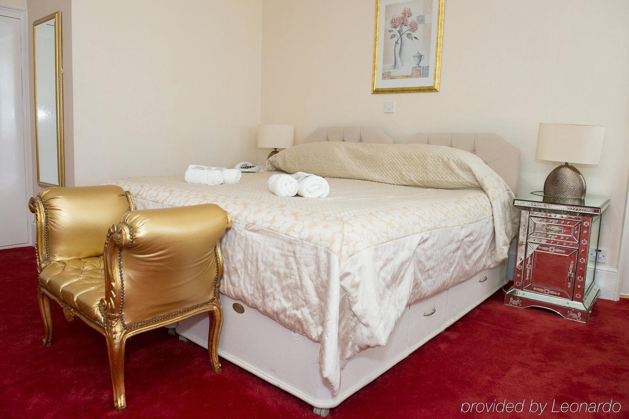 איסטבורן Albany Lions Hotel מראה חיצוני תמונה