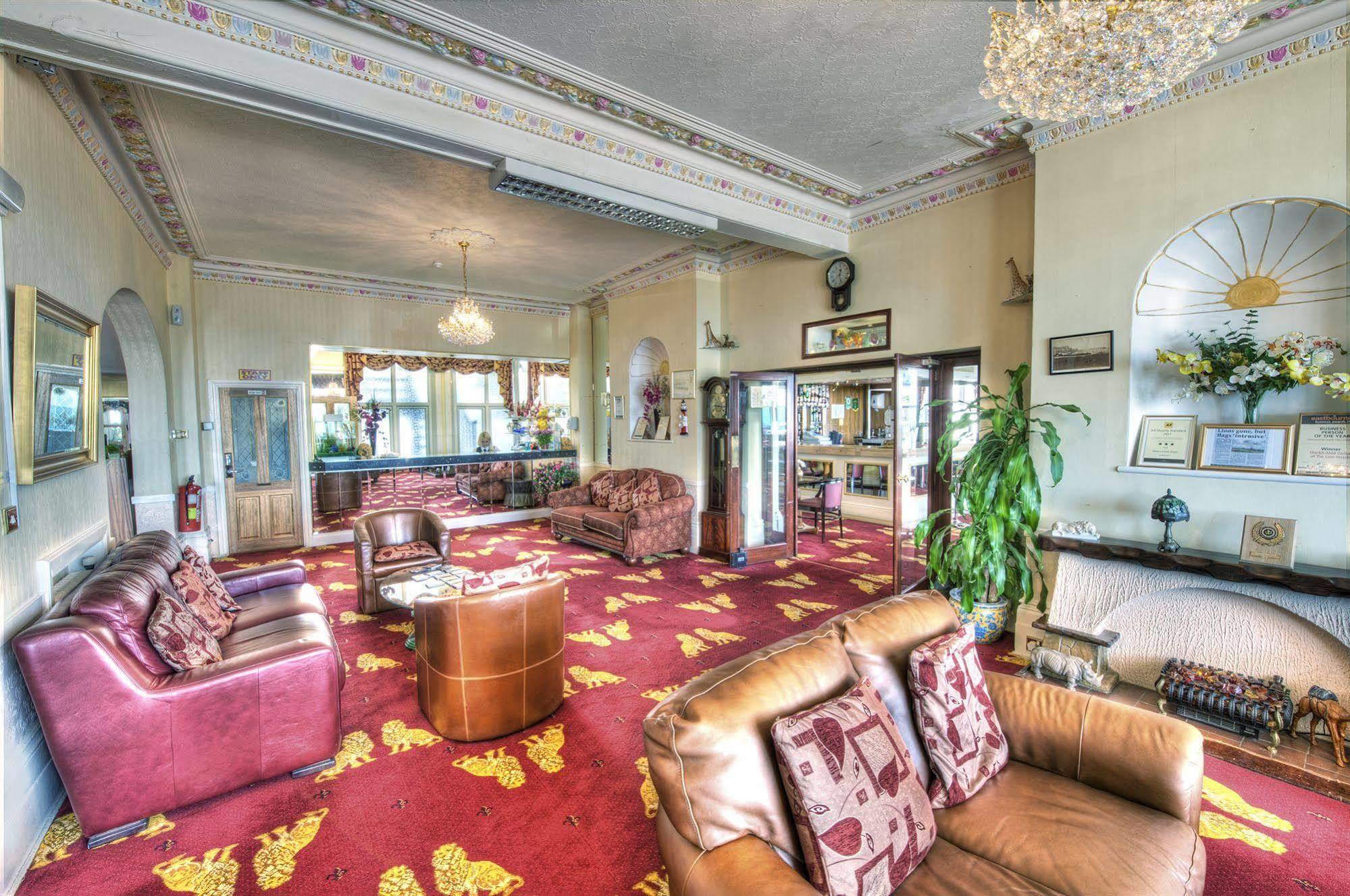 איסטבורן Albany Lions Hotel מראה חיצוני תמונה